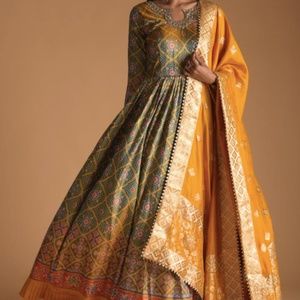 Never Worn! Kalki Fashion Anarkali Set